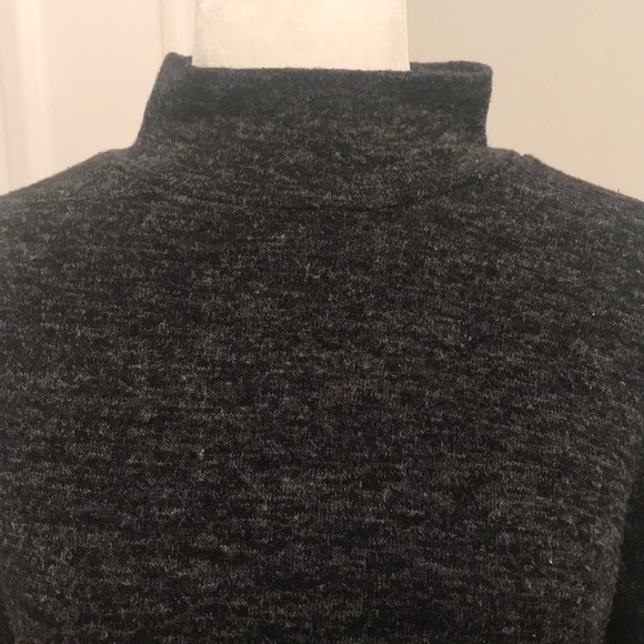 Roots sweater - Picture 2 of 7